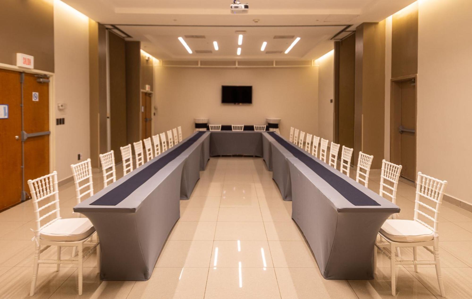 Holiday Inn Express Tapachula By Ihg Экстерьер фото