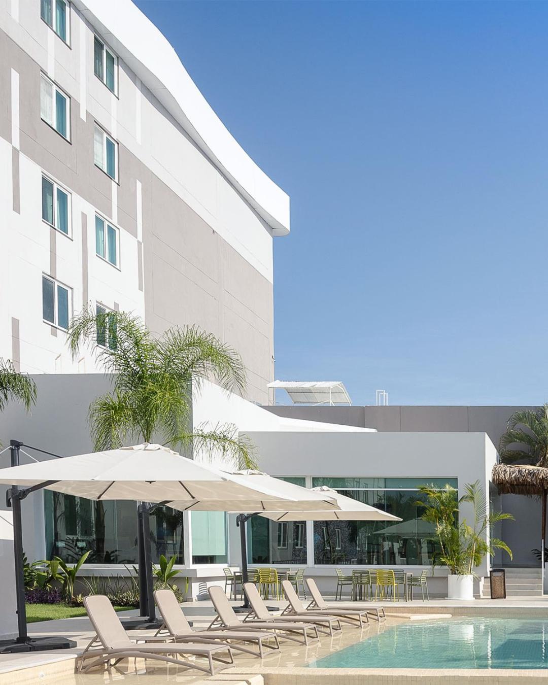 Holiday Inn Express Tapachula By Ihg Экстерьер фото