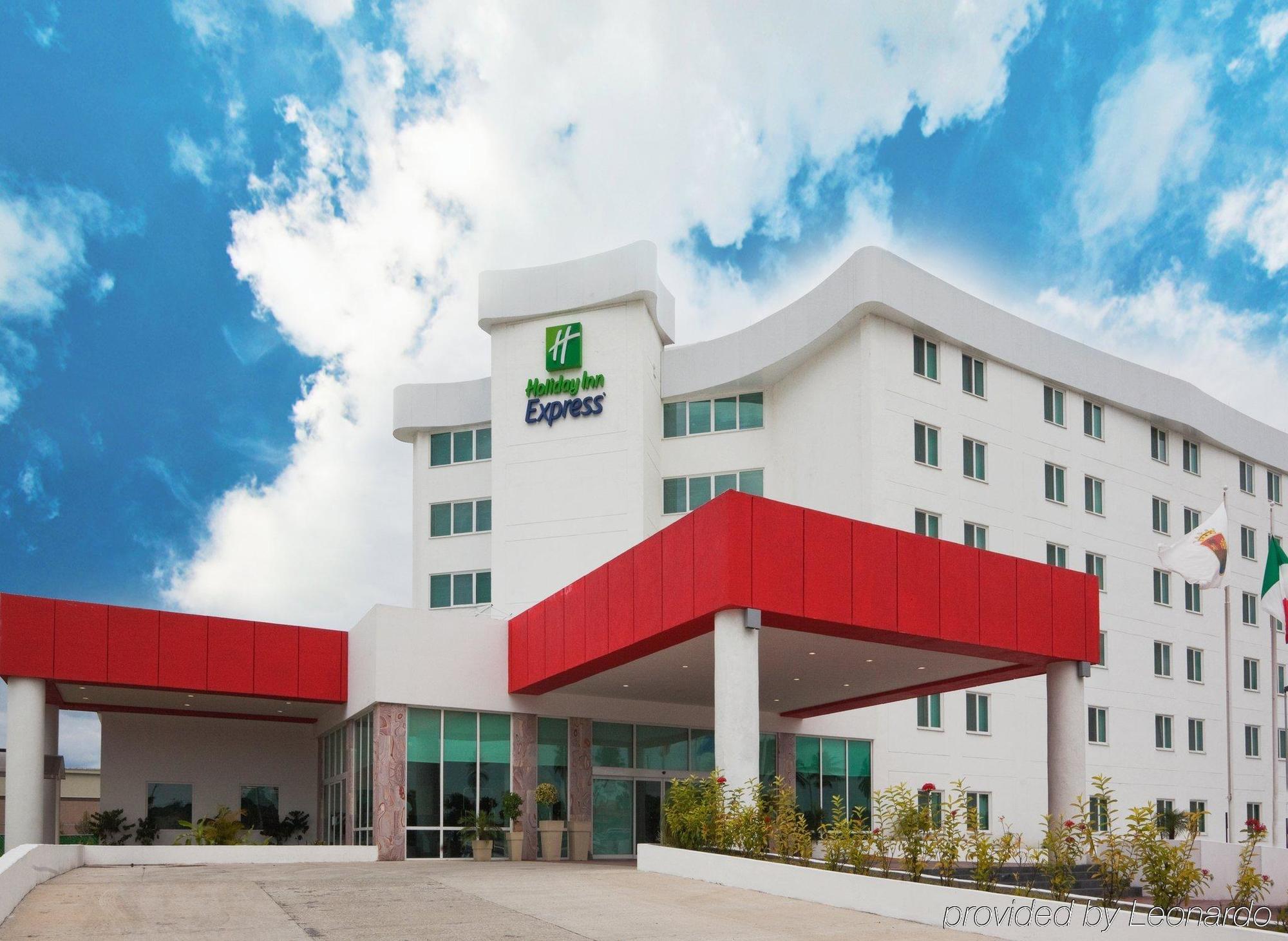 Holiday Inn Express Tapachula By Ihg Экстерьер фото