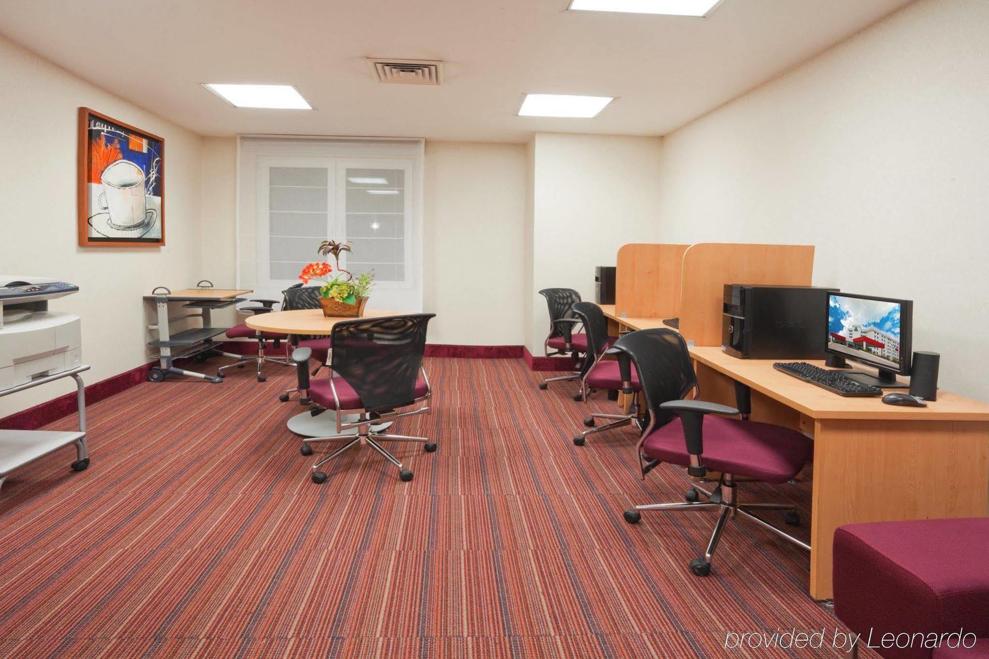 Holiday Inn Express Tapachula By Ihg Экстерьер фото