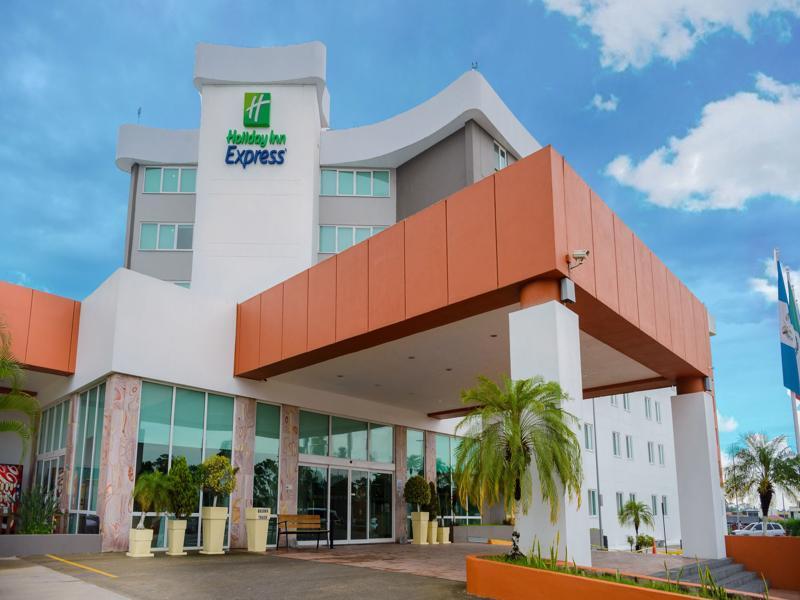 Holiday Inn Express Tapachula By Ihg Экстерьер фото